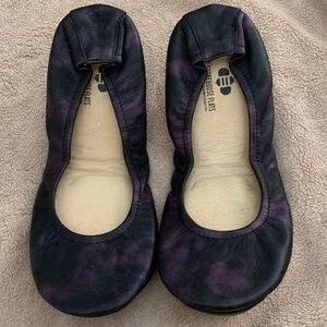 The Storehouse Flats Mystical Midnight Kiss Size 10
